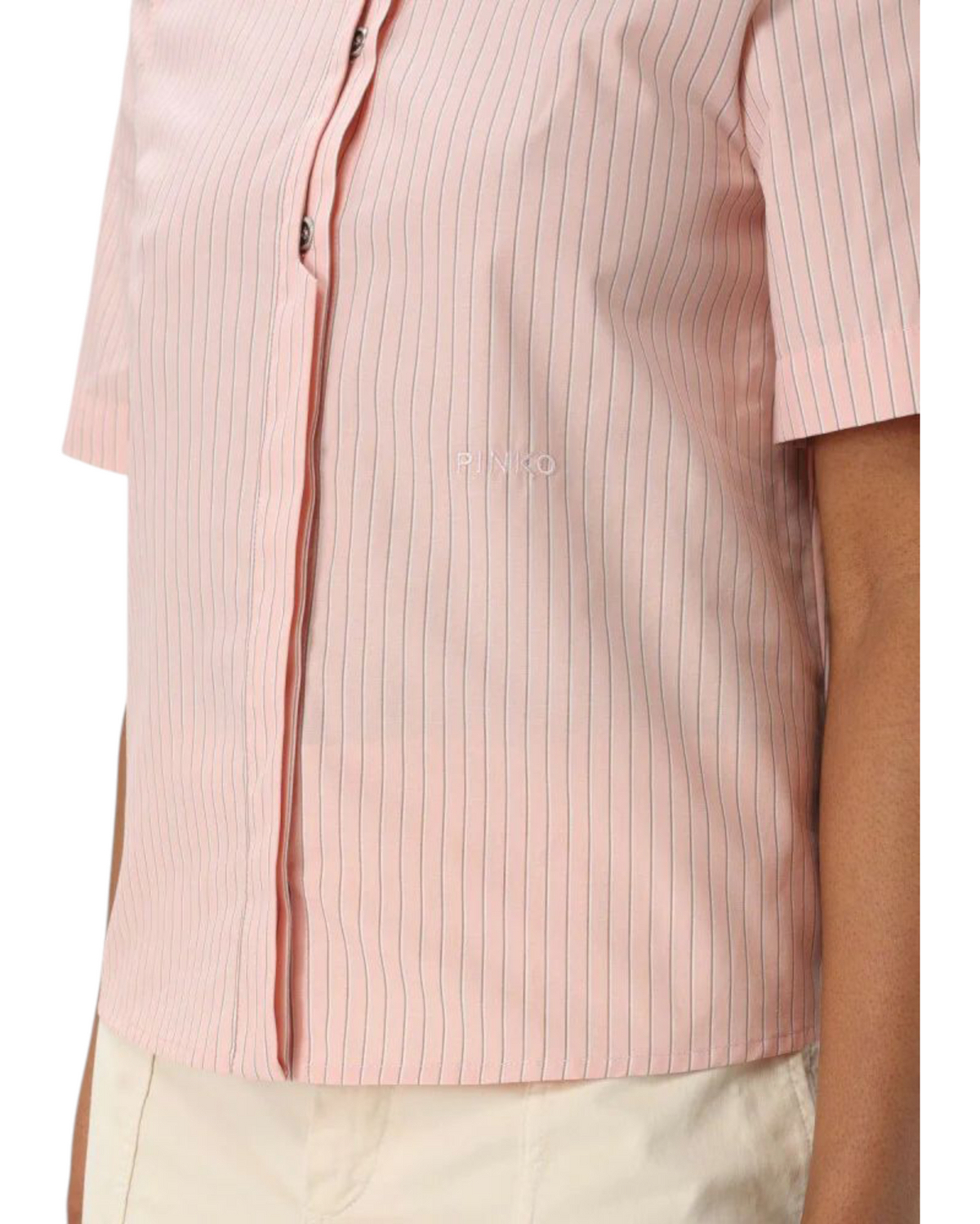 Βαμβακερό πουκάμισο με κάθετες ρίγες INNUENDO