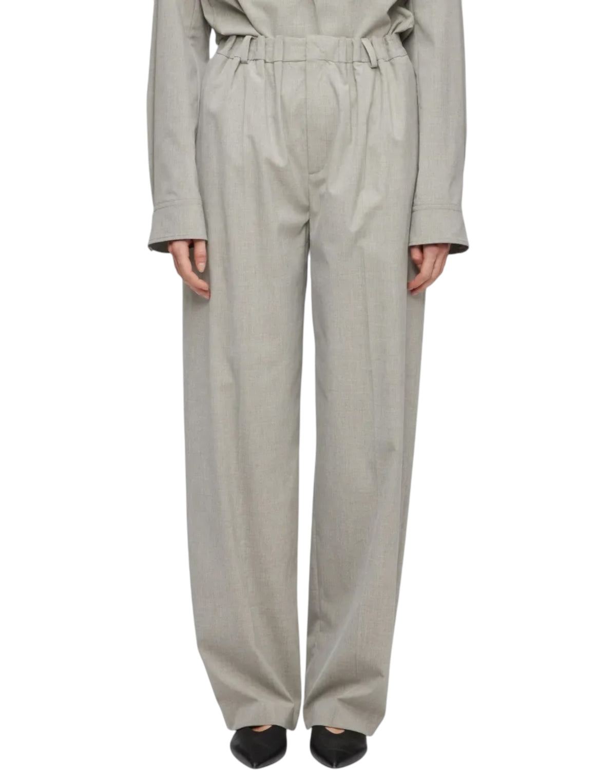 Πλισέ παντελόνι σε loose look RUSTLE