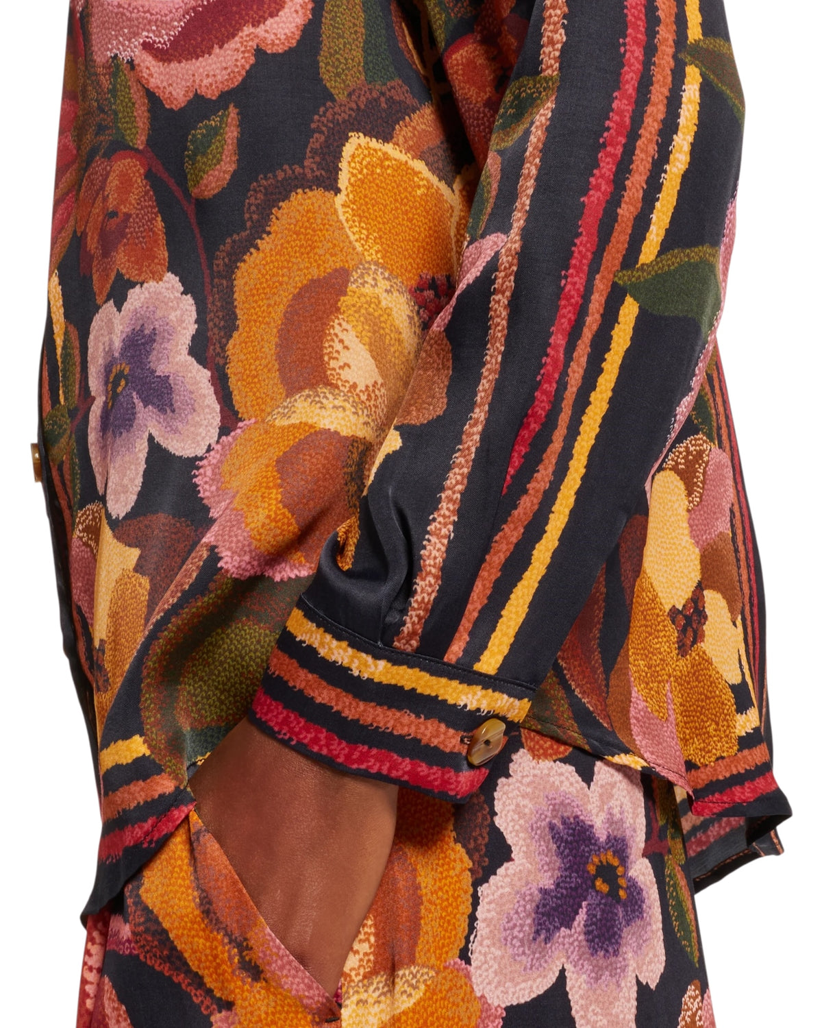 Μαύρο πουκάμισο από βισκόζη με λουλούδια