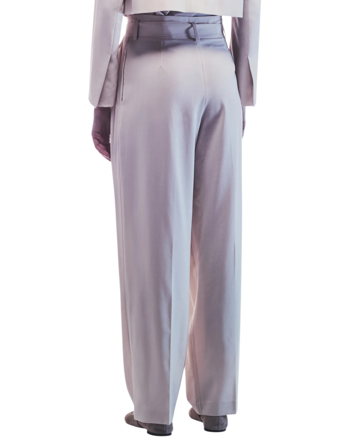 Ψηλόμεσο παντελόνι με ζώνη JARED