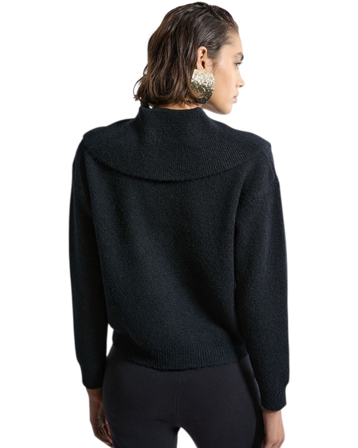 Ζακέτα με φαρδύ γιακά και μεταλλικά κουμπιά