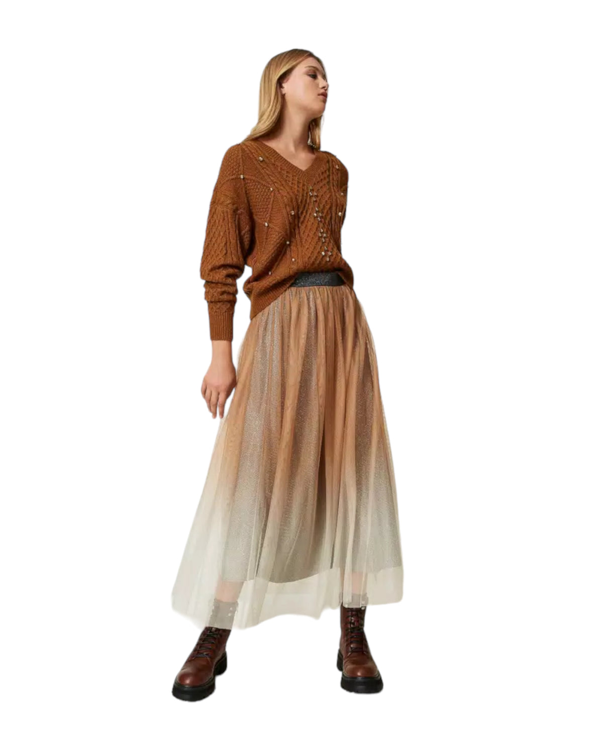 Πουλόβερ με μοχέρ και χειροποίητα κεντήματα