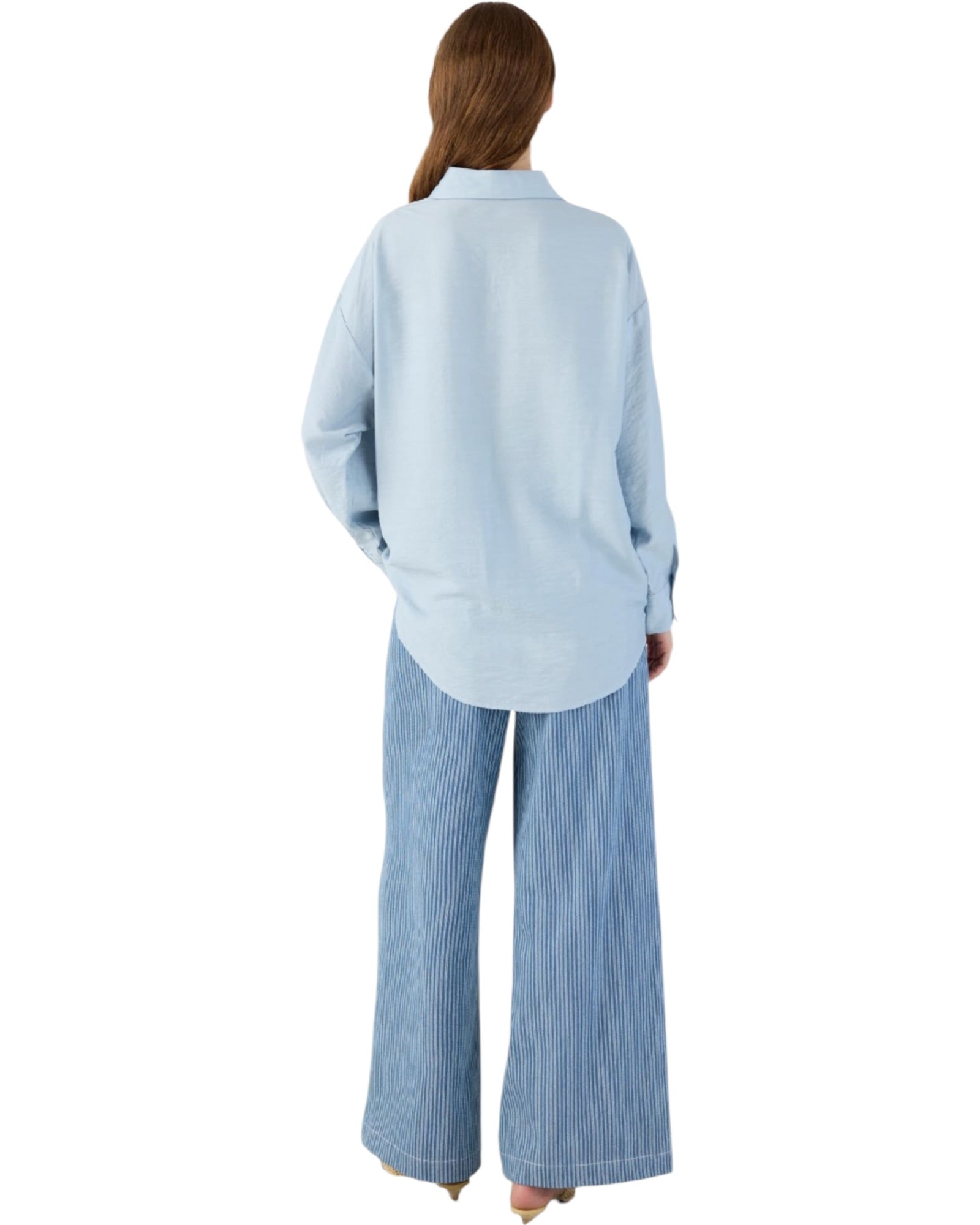 Πουκάμισο με στριφτό κόμπο