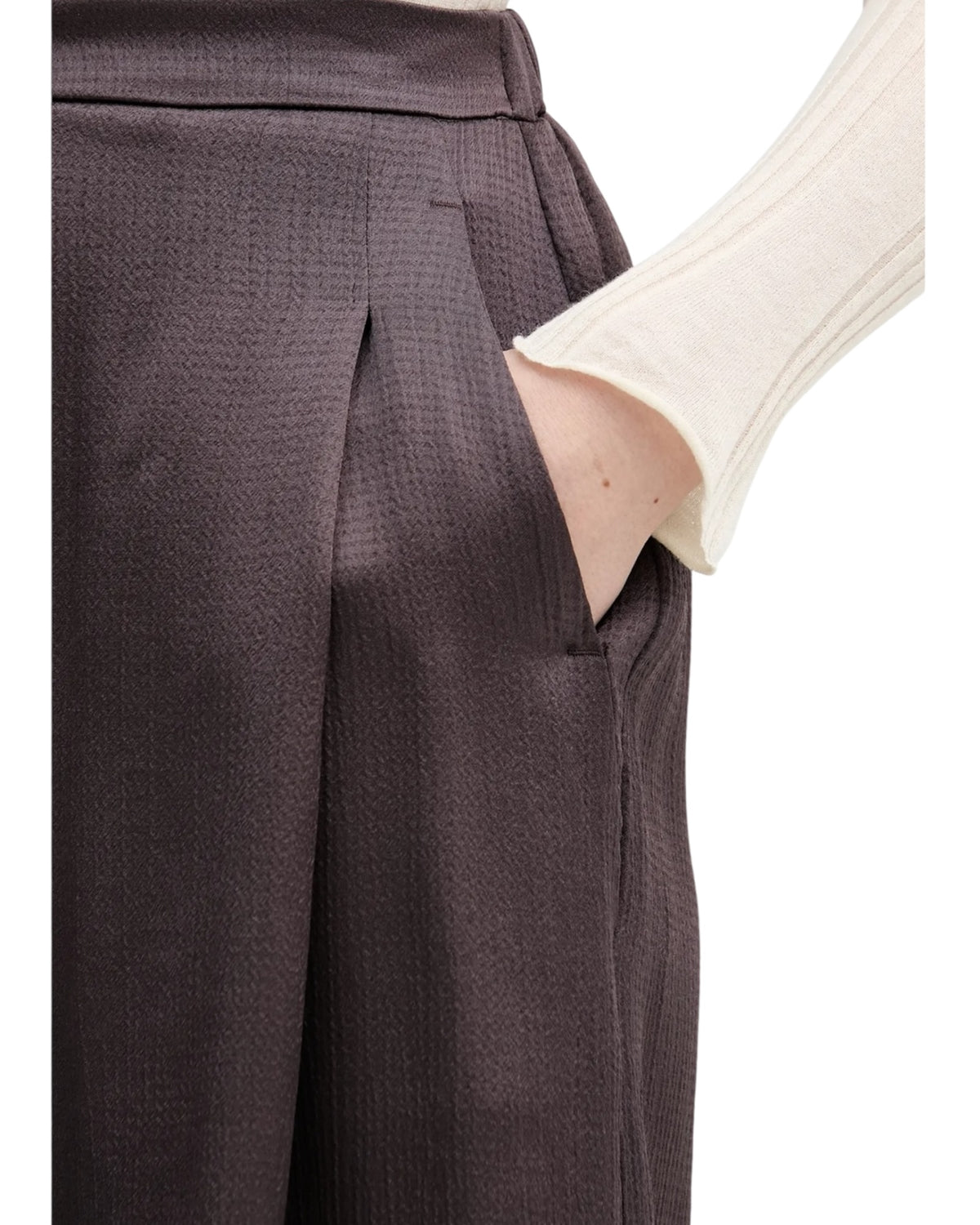 Σορτς με χαλαρό κόψιμο EMMLAMINE