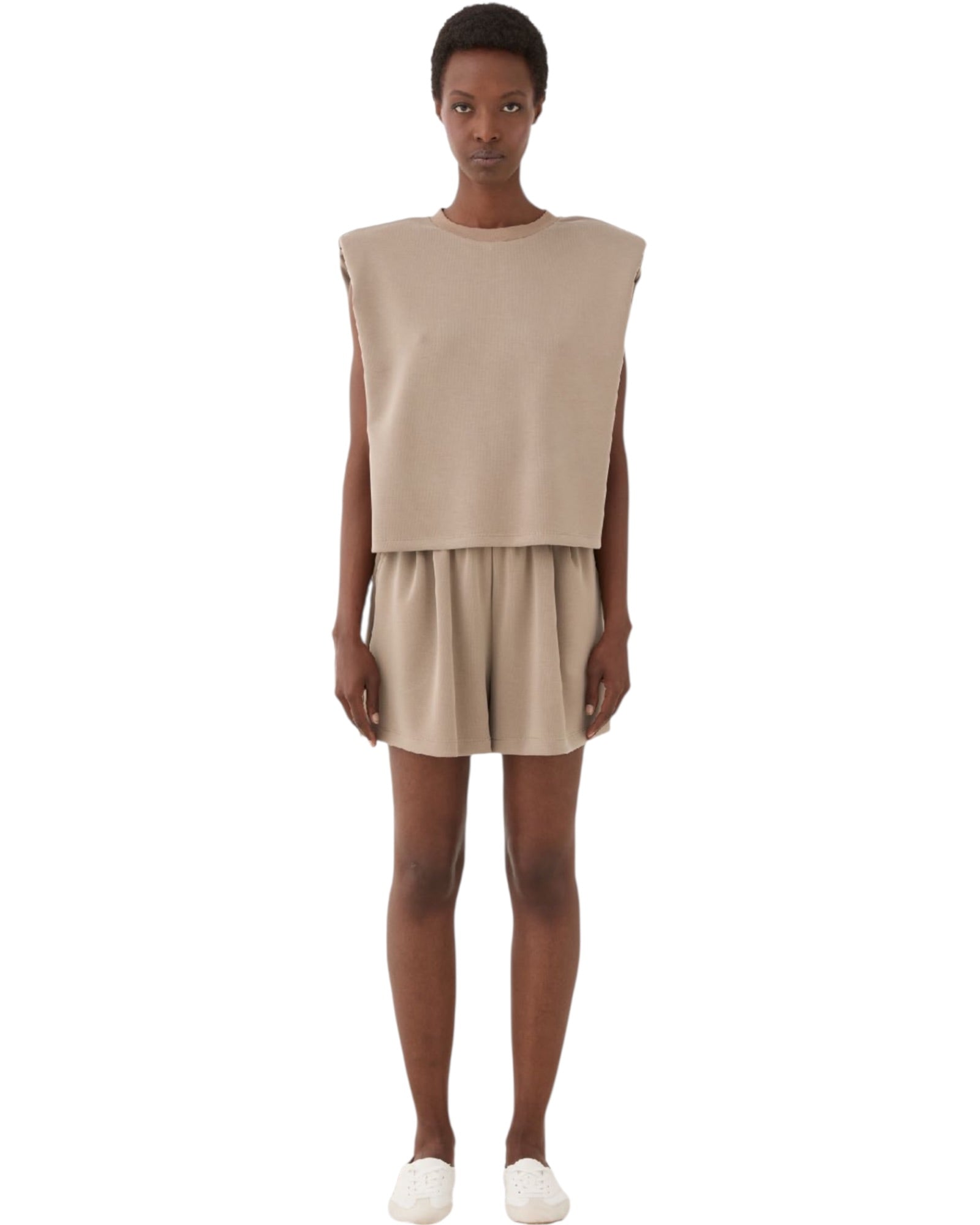 Αμάνικη μπλούζα με βάτες