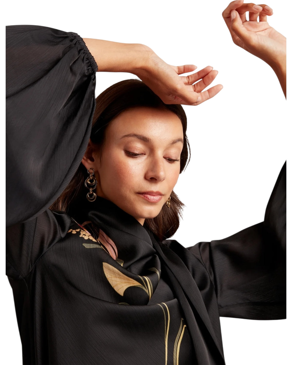 Μπλούζα με μακριά μανίκια και δέσιμο στο λαιμό ORTUGA