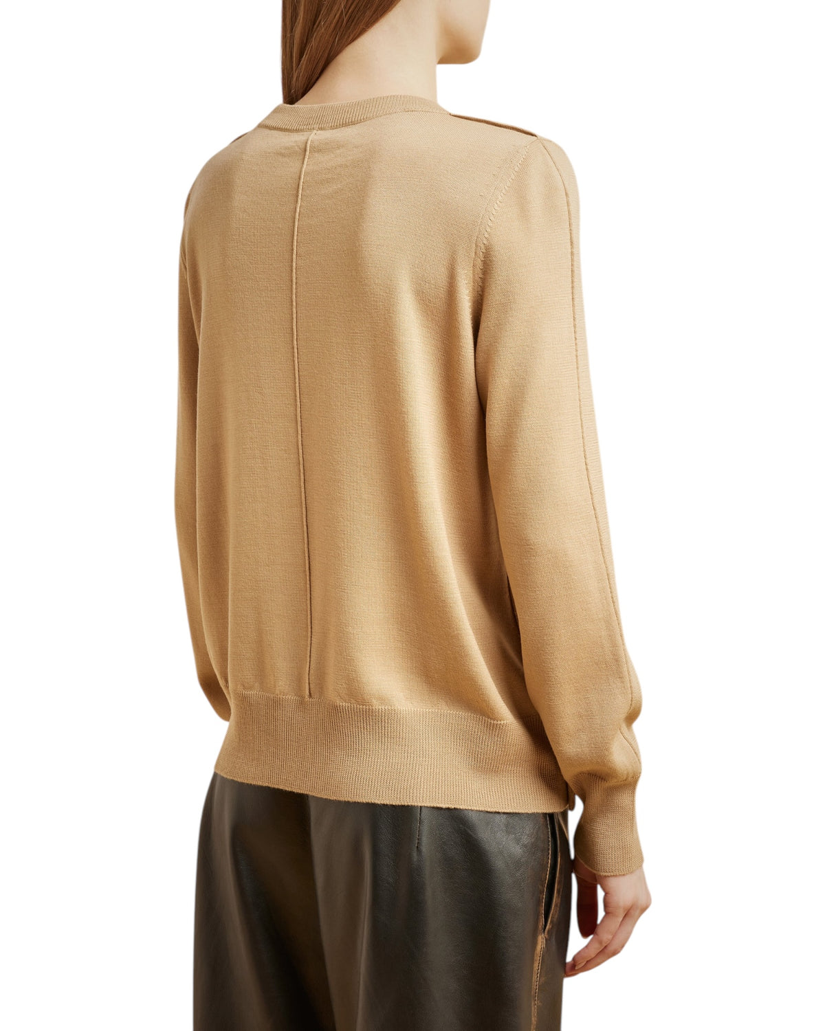 Πουλόβερ με χρυσά κουμπιά