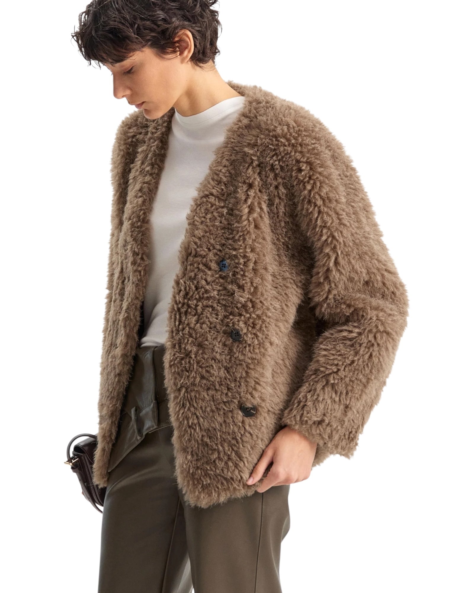 Κοντό jacket από faux γούνα