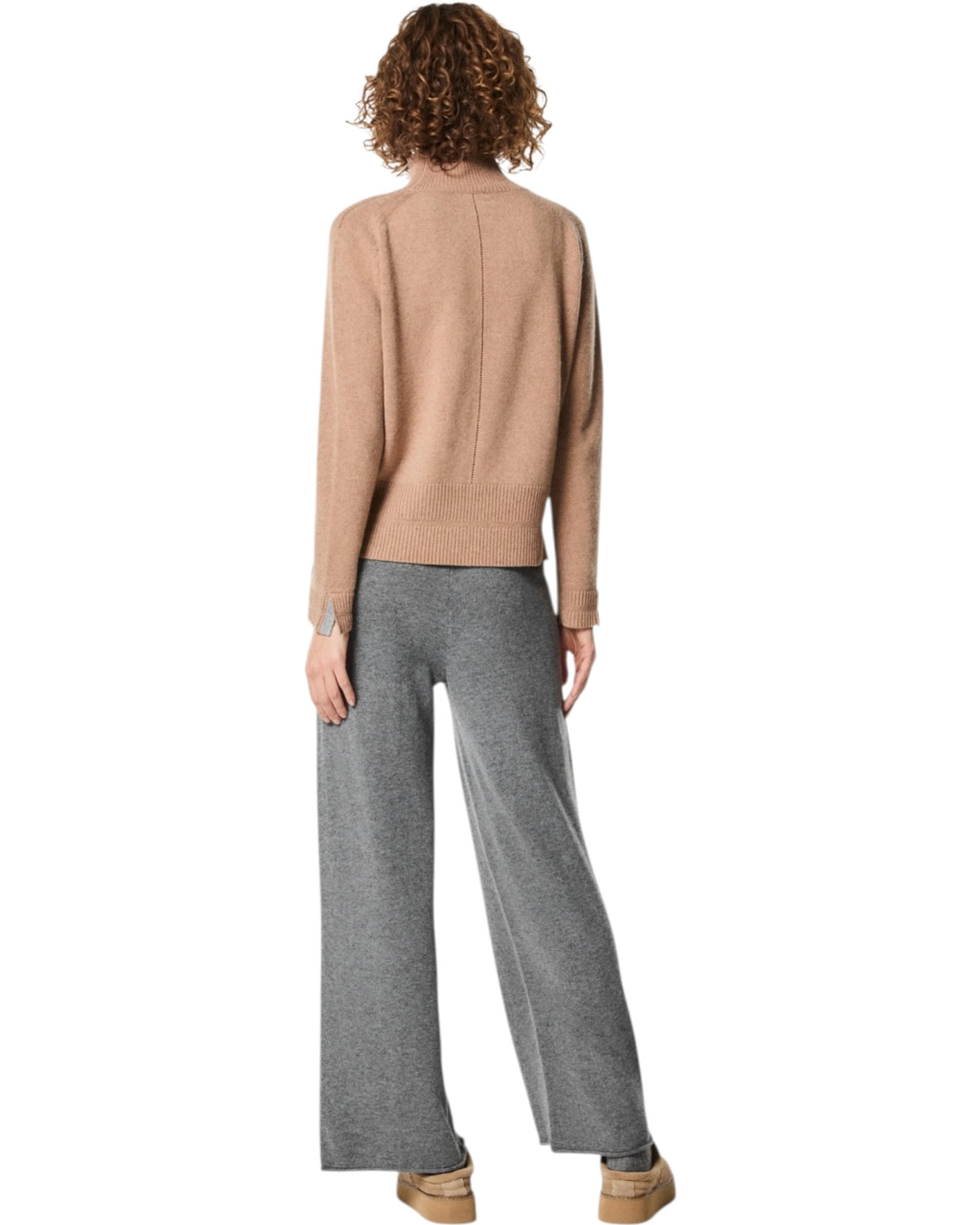 Παντελόνι με χαλαρή εφαρμογή YOGA