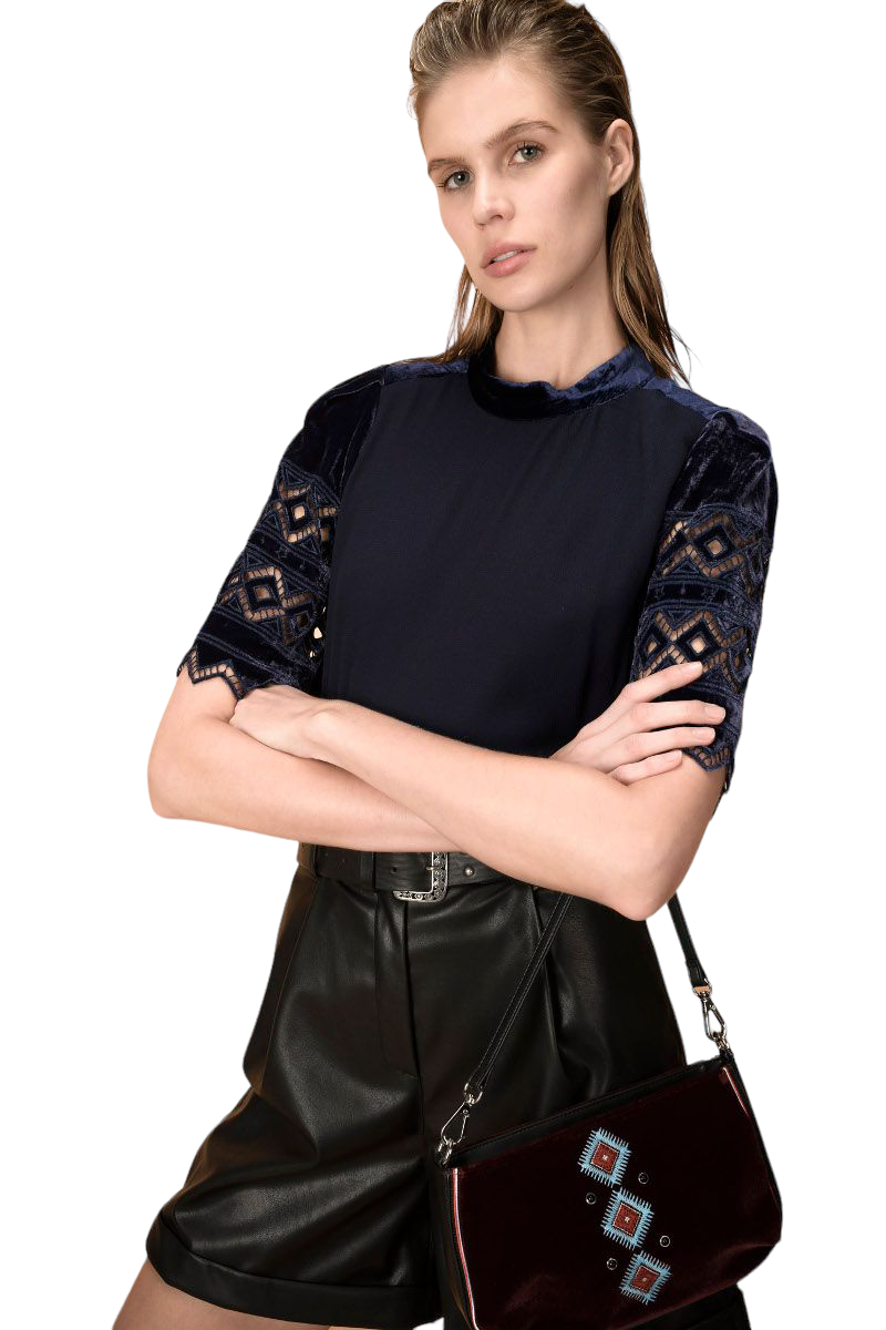 Μπλούζα βελούδινη με δαντέλα στα μανίκια BOTTIGLIA