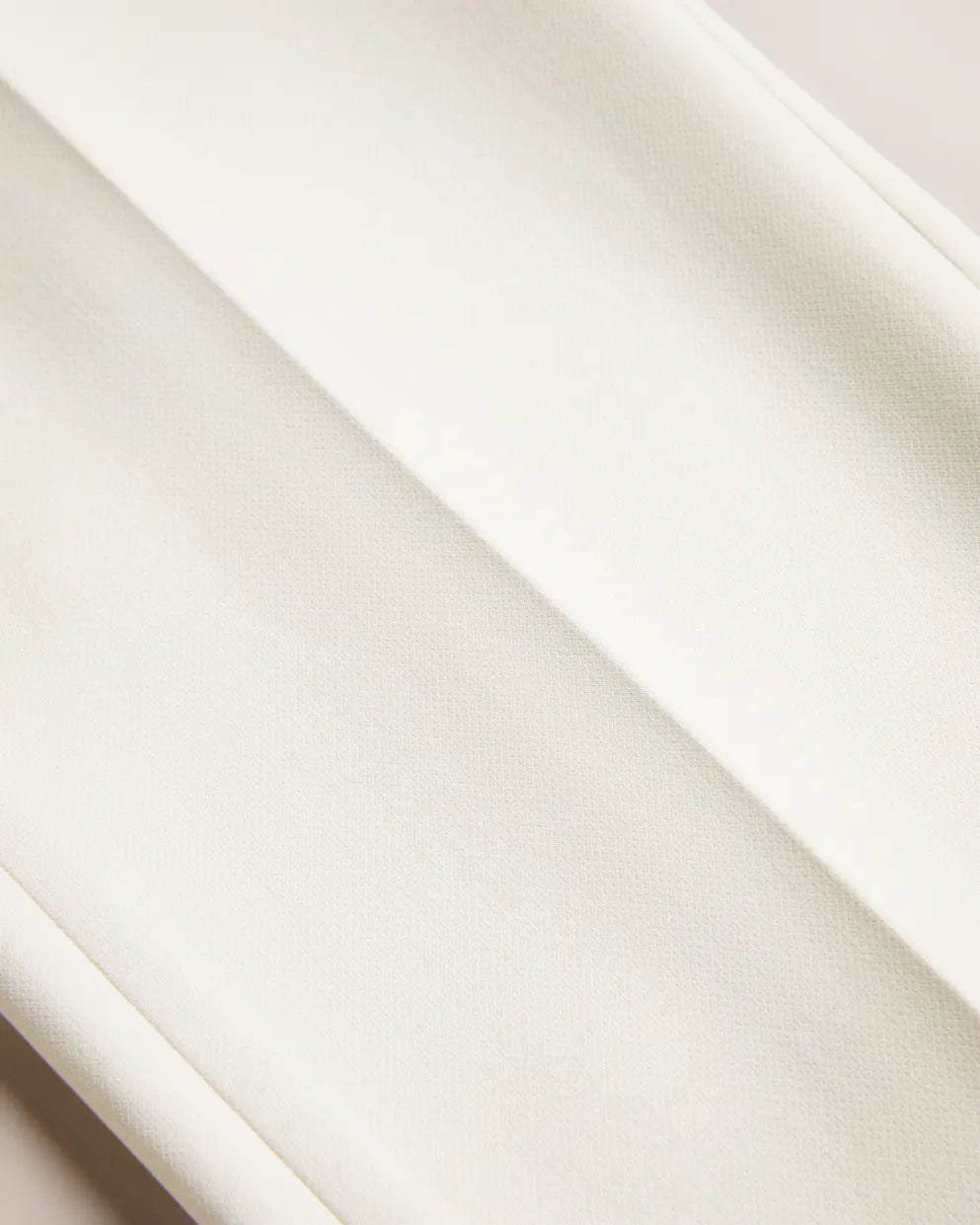 Παντελόνι κουστουμιού σε ίσια γραμμή AMBEROT